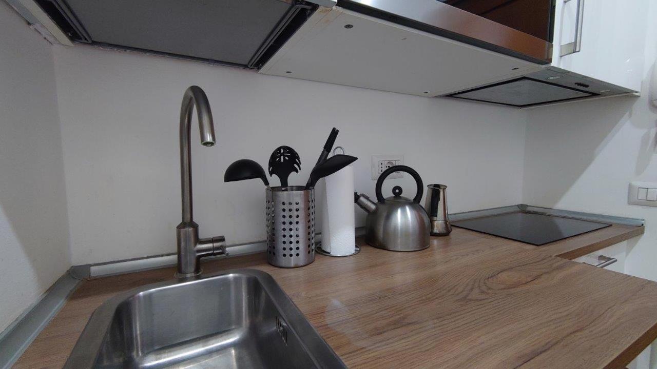 Monolocale In Corso Porta Nuova Apartment Milan Bagian luar foto